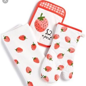 Kate Spade 3 piece strawberry kitchen towel set